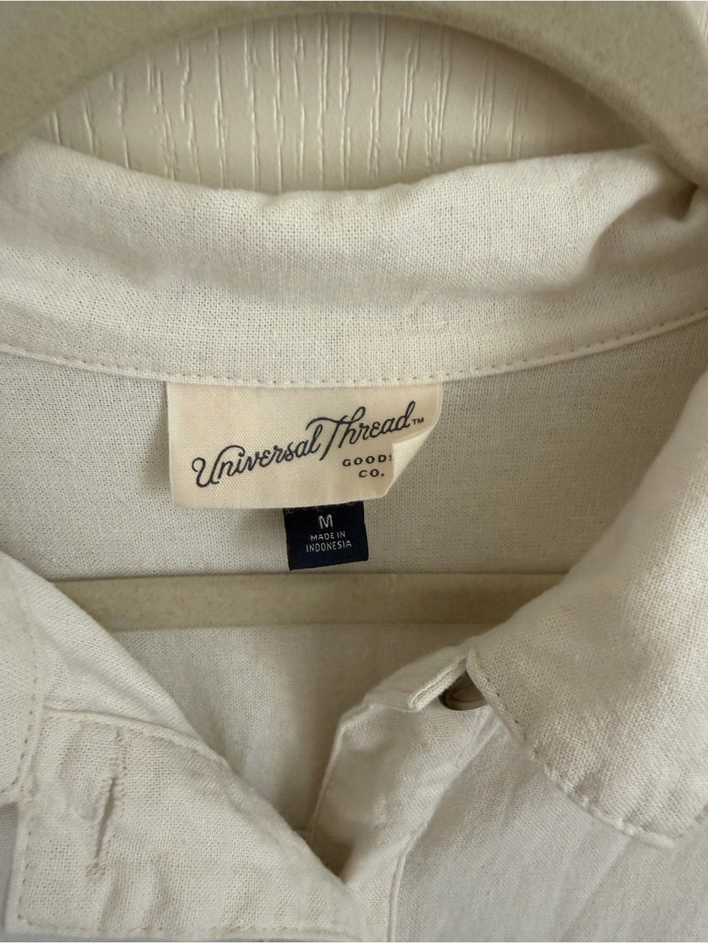 Universal Thread Cream Button-Up Collared Top - Picture 3 of 8